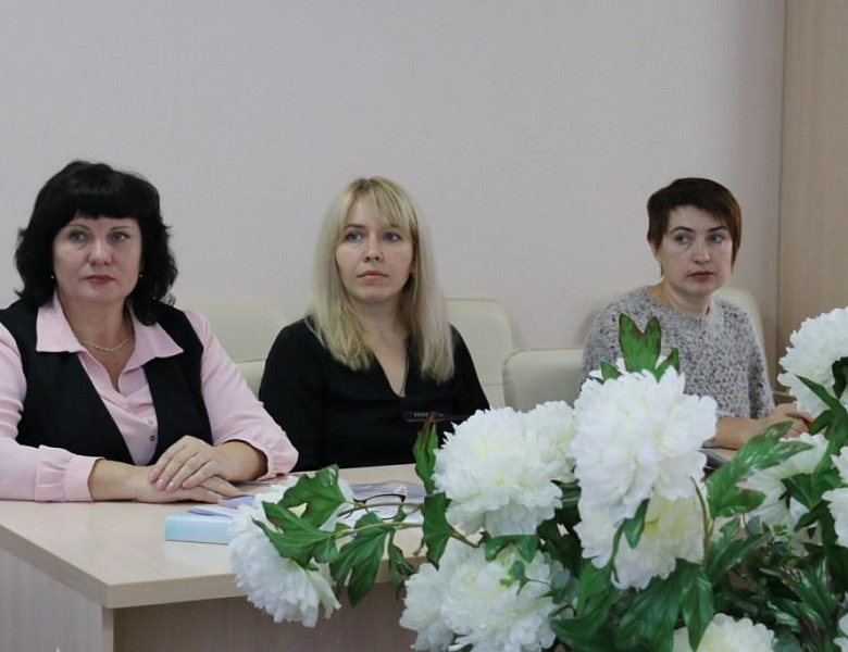 Круглый стол по вопросам взаимодействия в рамках Плана мероприятий по реализации Концепции развития дополнительного образования детей в Брянской области до 2030 года