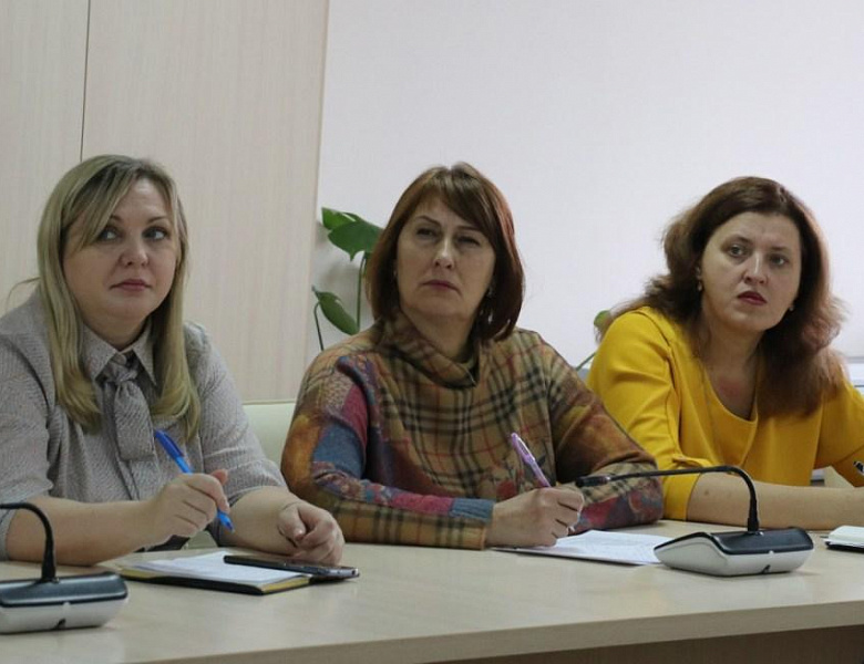Круглый стол по вопросам взаимодействия в рамках Плана мероприятий по реализации Концепции развития дополнительного образования детей в Брянской области до 2030 года